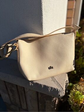 EUC Portland Leather Goods Small Slouchy in Pebbled Black